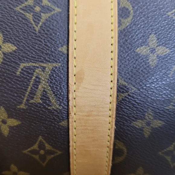 Louis Vuitton 50 Keepall Bandouliere FREE POSHMARK AUTHENTICATION! - Picture 5 of 17